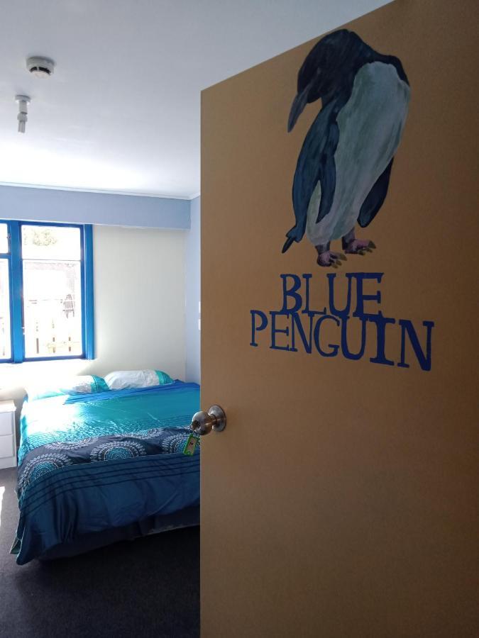 Annies Nirvana Lodge Backpackers Takaka Esterno foto